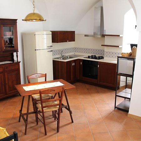Villa Dimora Il Capitello Cisternino Esterno foto